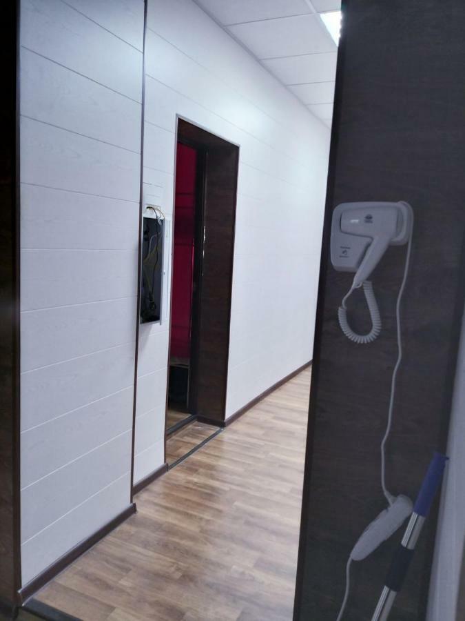 Hostel 777 Vokzal Kiev Eksteriør bilde