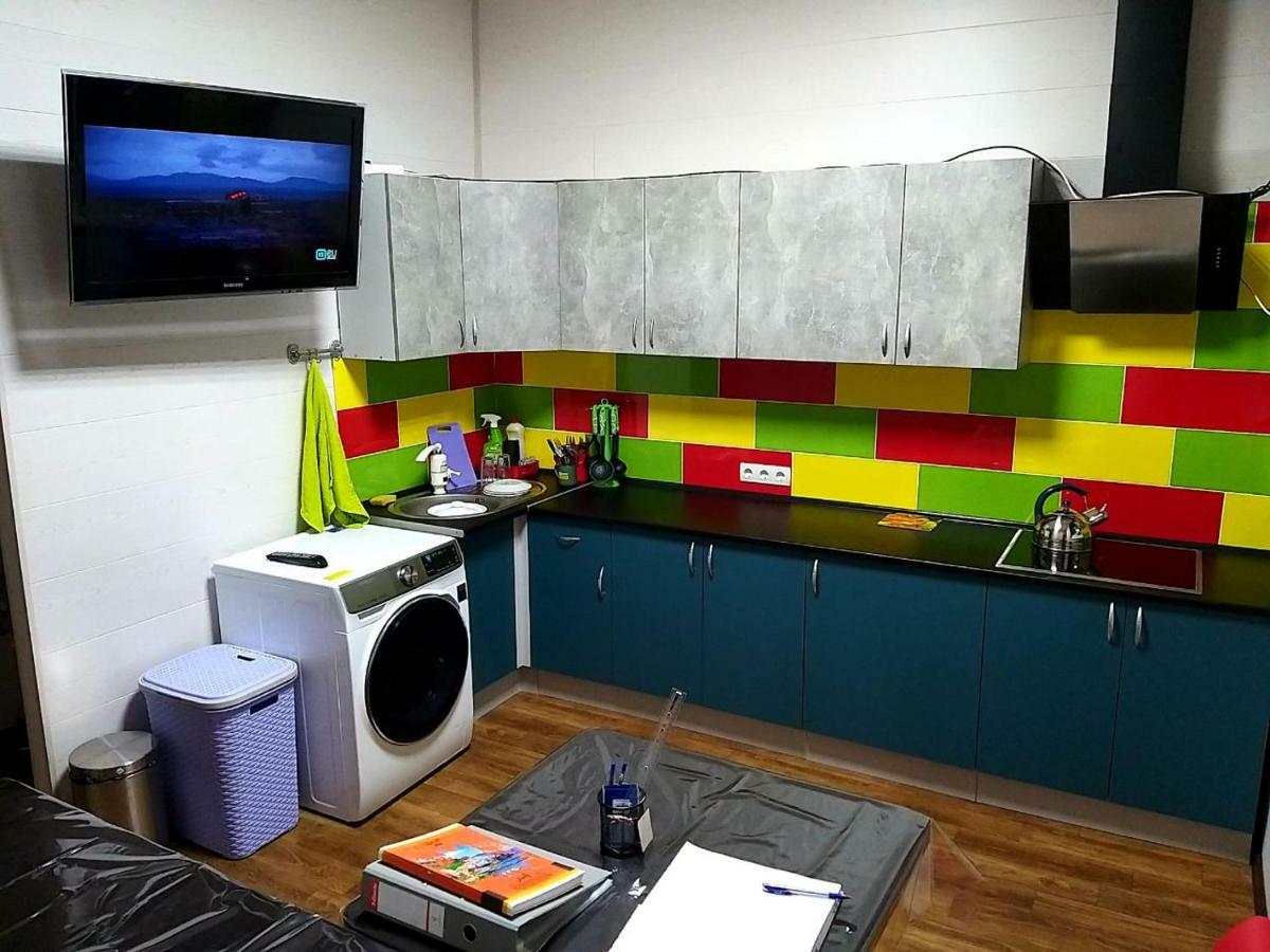Hostel 777 Vokzal Kiev Eksteriør bilde