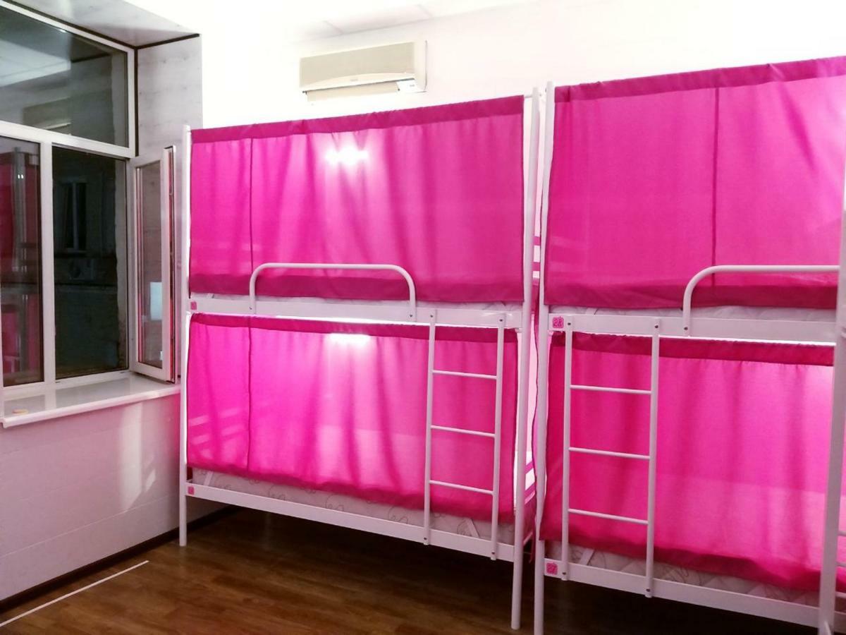 Hostel 777 Vokzal Kiev Eksteriør bilde