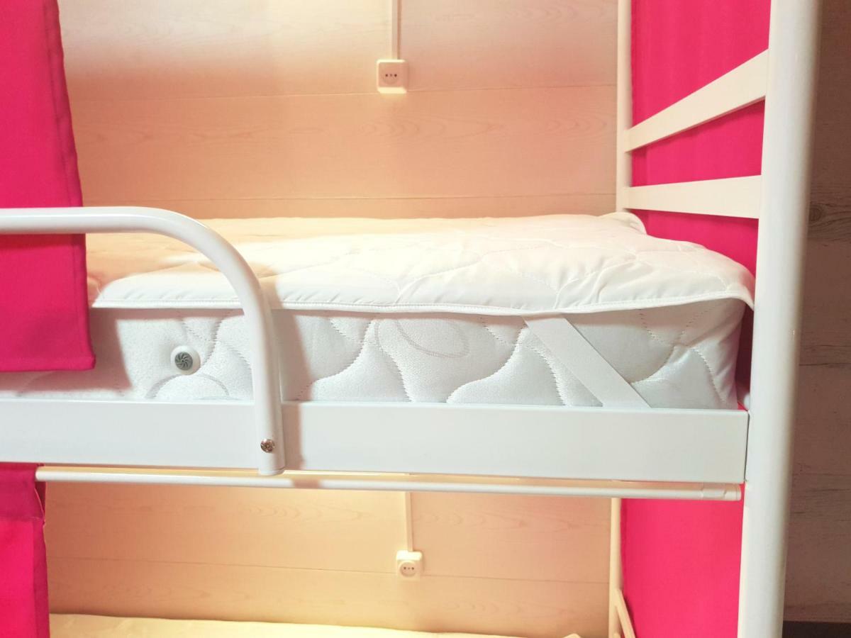 Hostel 777 Vokzal Kiev Eksteriør bilde